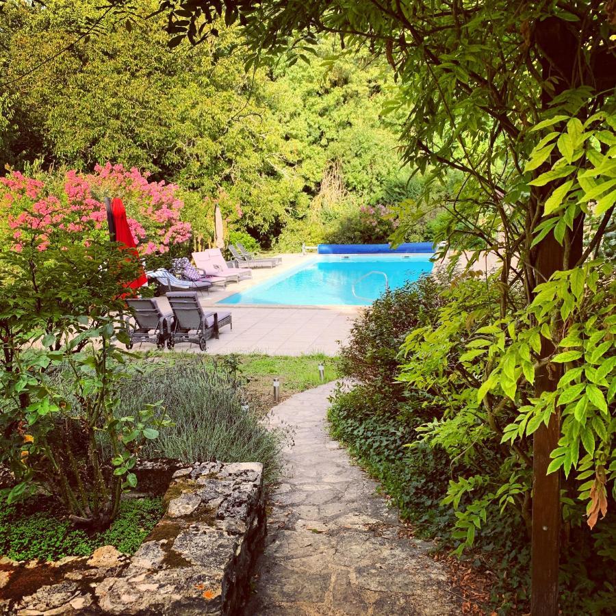 Uniquely Private Holiday Villa In The Charente Puyreaux Eksteriør billede